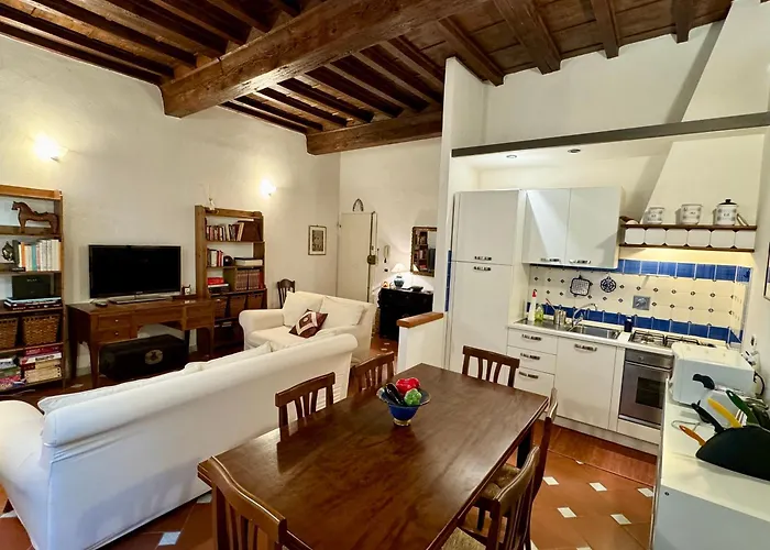 Pinti 12 Apartmán